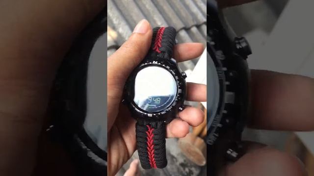 Suunto Xlander with Fishtail Strap смотреть онлайн