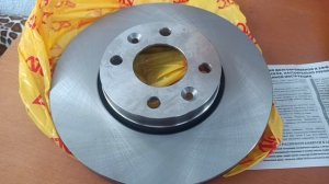 Замена передних тормозных дисков Lada X-ray