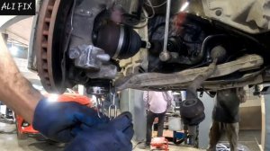 Замена оси ШРУС (карданный вал) ... nissan maxima - нисан максима