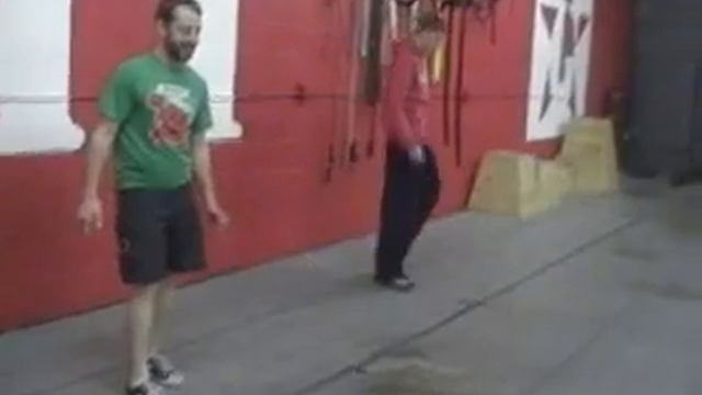 CrossFit 440 Jim 225# Atlas Stone.wmv смотреть онлайн