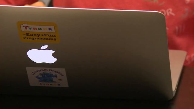 Hour of Code with Tynker смотреть онлайн