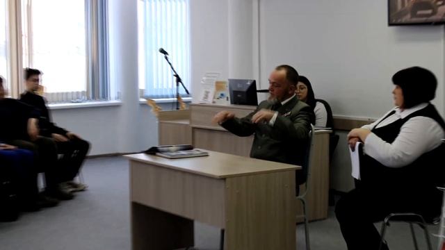 час патриотизма в Островецкой районной библиотеке смотреть онлайн