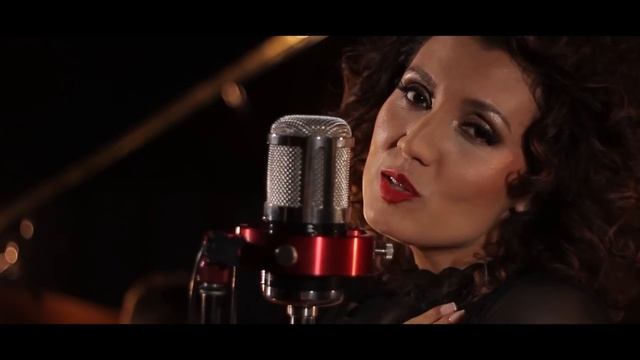 Delcy, soprano - "Parla Più Piano" (Cover) Live Session 2017 смотреть онлайн