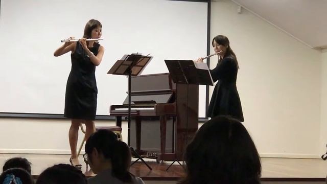 Flute duet Allegro - Mary Lin & Vanessa Wang смотреть онлайн