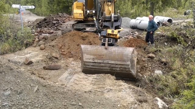 Cat 319D смотреть онлайн