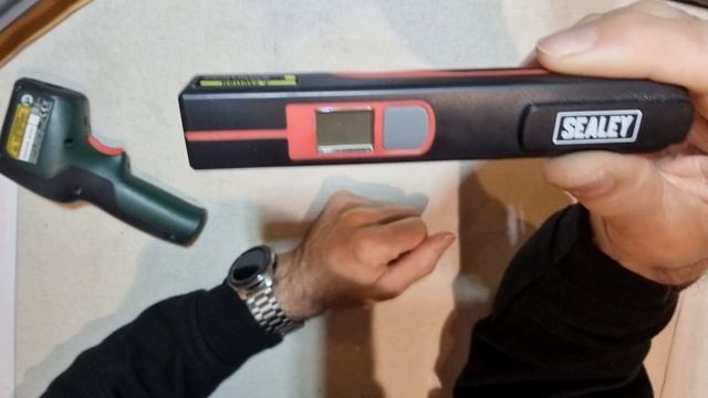 Bosch, Sealey, Uni-t thermometer laser gun comparison смотреть онлайн