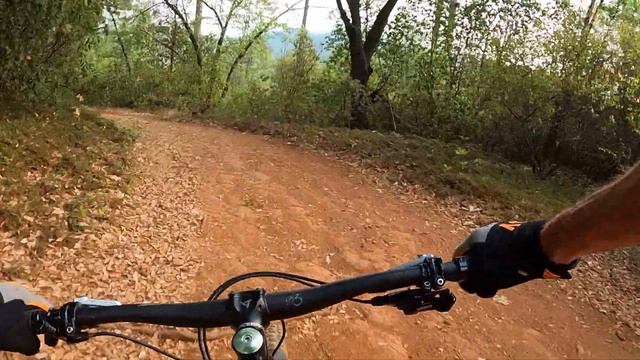 38 MPH (61 Km/H) downhill section смотреть онлайн