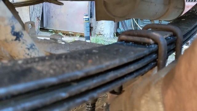 Как мы меняли рессоры на УАЗе смотреть онлайн