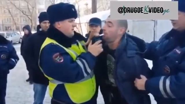 Дунь в трубочку! смотреть онлайн