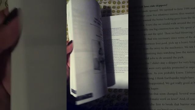 Part 5 Look at Adventures In Amity: Tales From The Jaws Ride Book. смотреть онлайн