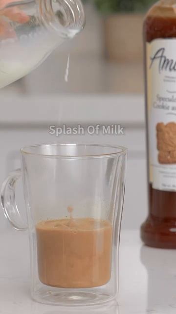 Cookie Butter Latte смотреть онлайн