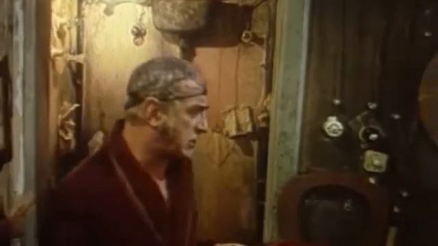 Своей лампочкой пользуйтесь! смотреть онлайн