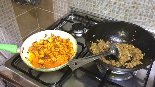 Methi Paneer Curry & Puri with Wheat flour / Review for non-stick Roti press or flattener included смотреть онлайн