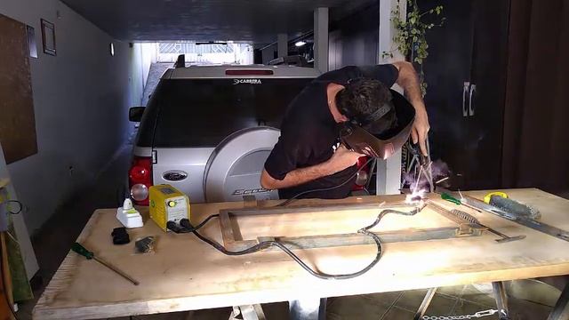 Máquina de Solda - Leve e fácil soldar - Banggood mandou para testes MiniGB ZX7-200! смотреть онлайн