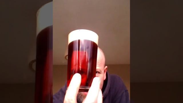 Ringwood Brewery Old Thumper 5.1% смотреть онлайн