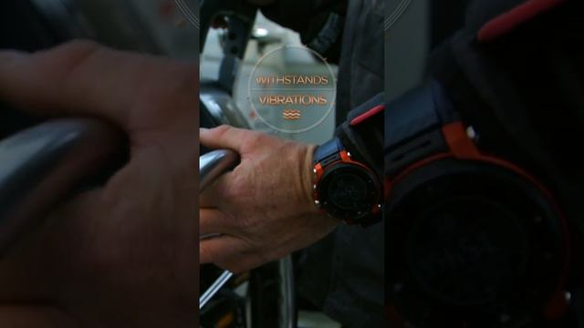 WSD-F30 with the Great white shark at CAPE TOWN, SOUTH AFRICA Vertical ver. | CASIO PRO TREK Smart смотреть онлайн