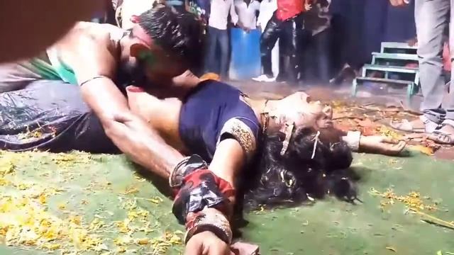 #आर्केस्ट्रा डांस वीडियो सेक्सी वीडियो बच्चे इस वीडियो से दूर रहें