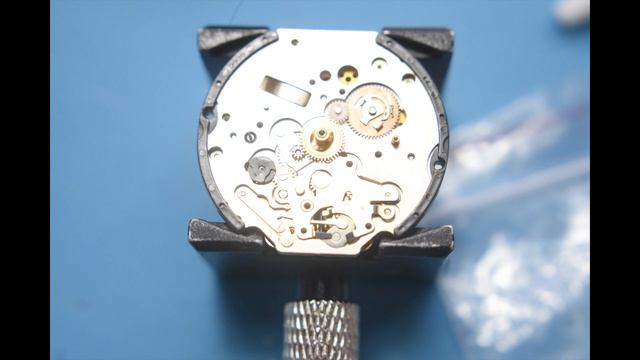 Calibre, Movement Ronda 3520 D смотреть онлайн