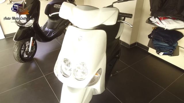 Yamaha Neo's 4 (2020) Exterior and Interior White смотреть онлайн