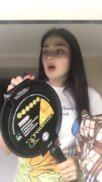 Распаковка гостинцев с деревни 🥰💚 #интересное #вкусно #распаковка #деревня #дача #пп смотреть онлайн