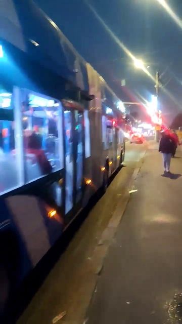 троллейбус ВМЗ 6215.01 б. 1183 по 37 на маршала Жукова #shorts #спб #транспорт