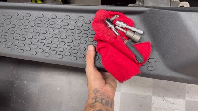 DESMONTAMOS INTEIRO!!! 2 DIAS PRA DESMONTAR E LIMPAR O JEEP WRANGLER INTEIRO. LEGO DE ADULTO!