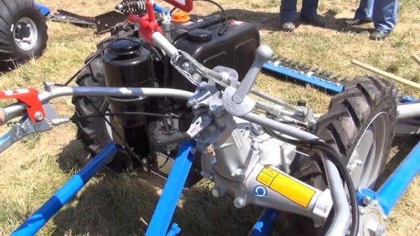 BCS 622 Lawn Mower Exterior and Interior