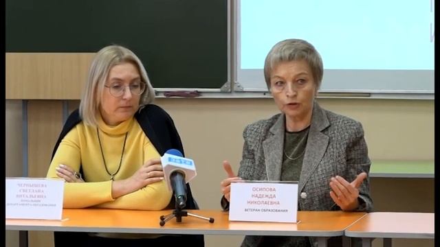 Юные зареченцы озадачены отсутствием сосисок в меню школ смотреть онлайн