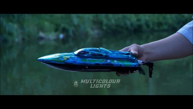 Syma Revolt Q7 ILLUMINATOR RC Boat смотреть онлайн