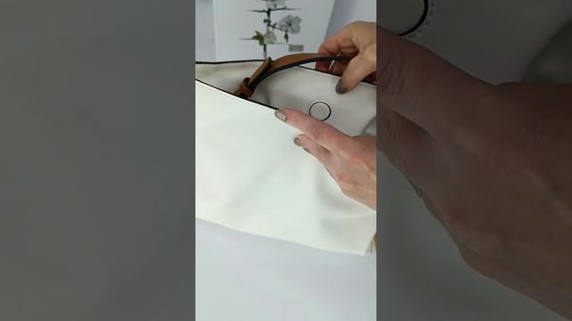 Сумка LOEWE смотреть онлайн
