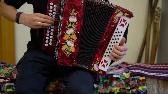 Эй, тӑван, тус, тӑван на гармони. Разбор чувашской песни на гармони. смотреть онлайн