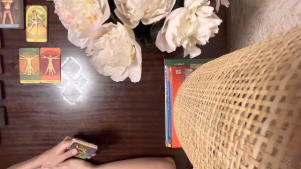 Как читать колоду «Архетипы и тени»