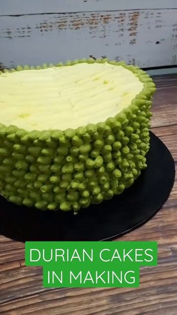 DURIAN CAKES | Delicious | Very exotic | by hanalicious cakes #kotabharu #shorts #decokek смотреть онлайн