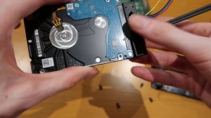 Upgrading A Faulty Xbox One X/S HDD To An SSD! (FULL EASY TUTORIAL)