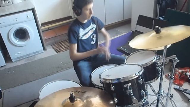 Closer To The Edge -Drum Cover- Thirty Seconds To Mars смотреть онлайн
