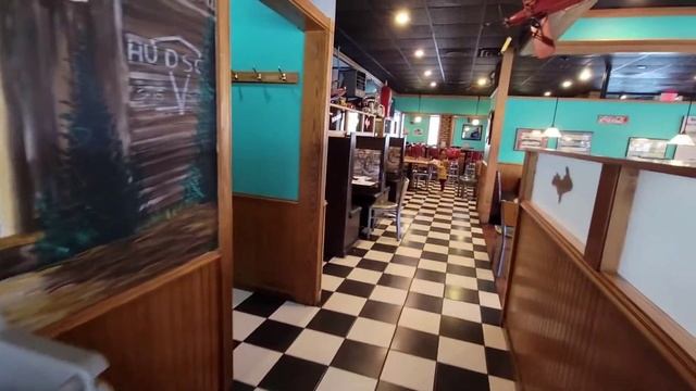 Hudson's Classic Grill Restaurant Video Tour @hueckmanauction смотреть онлайн