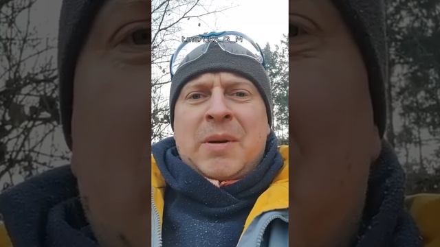 Украинцы устали от сказок диктатора, по совместительству Зе-могилизатора о грядущей перемоге смотреть онлайн