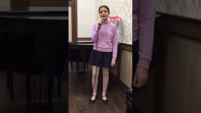 "Count On Me" Слова та музика Філіпа Лоуренса, Арія Левайна та Бруно Марса смотреть онлайн