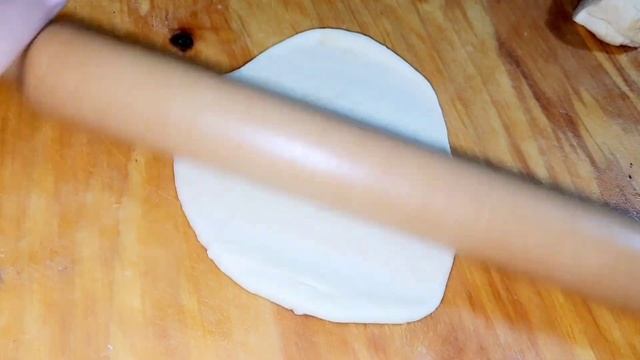 БЫСТРЫЕ ПИРОЖКИ С КАПУСТОЙ НА СОДЕ.???🥬🥟 смотреть онлайн