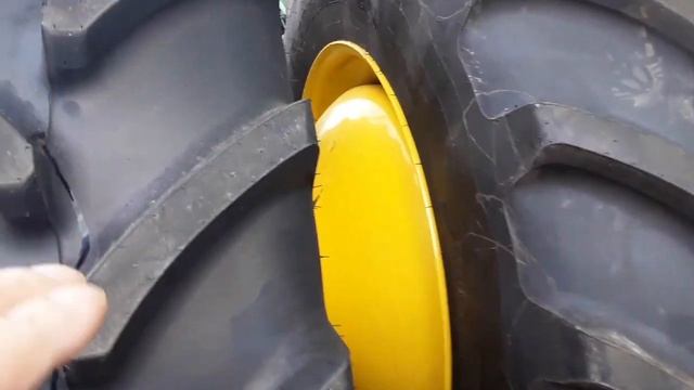 John Deere 9RX and John Deere 770 Combine смотреть онлайн