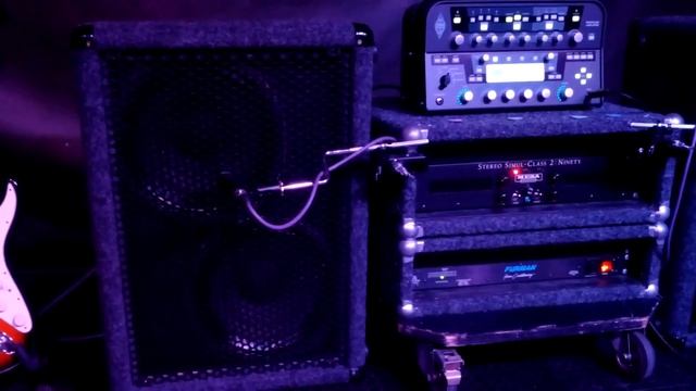 michael mellner - stage walk at Elvis Fan Club смотреть онлайн