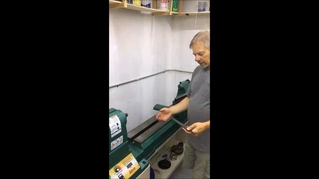 Grizzly G0694 Wood Lathe toolrest slide fix смотреть онлайн