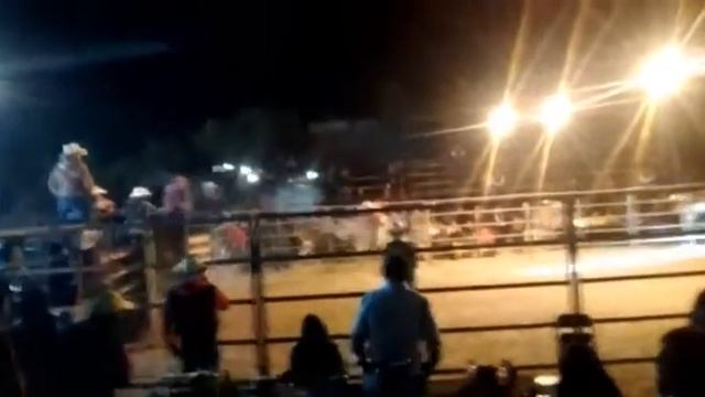 Jaripeo va rodeodeo americano San Pablo del monte TLA. смотреть онлайн