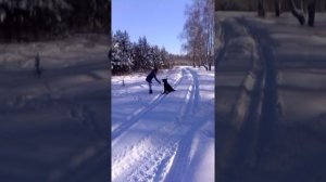 Собака Хан в сугробе Часть 3