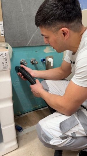 Фейковая сантехническая труба