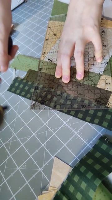 Новогодняя юбка для ёлки смотреть онлайн