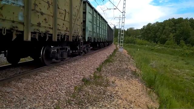 Приветливый ВЛ10-326 с грузовым поездом-;)! БМО ж/д.