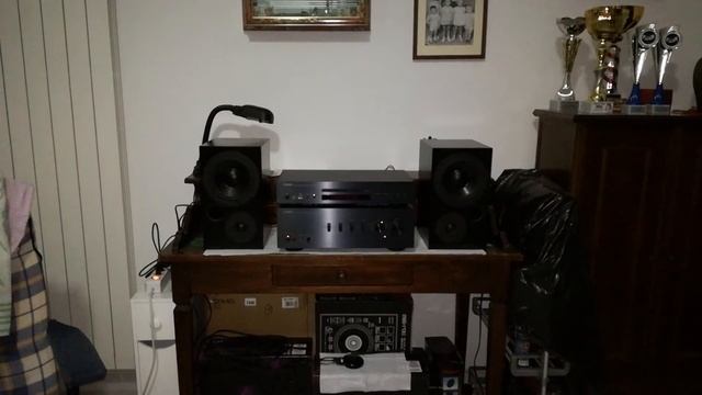 Yamaha A-S 301 + Yamaha A 300 + Audes Maestro 106. смотреть онлайн