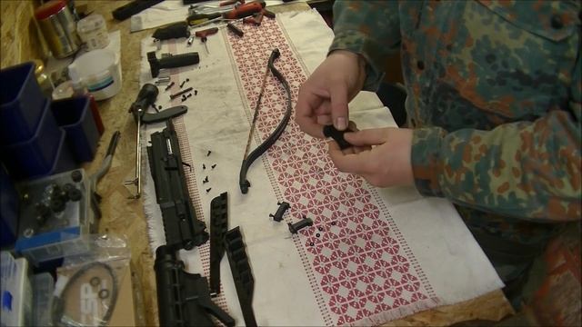 Crossbow Steambow AR-6 Stinger 2 - Ep. 4 - , assembly of "quick-detach limbs" kit and tuning trigge смотреть онлайн