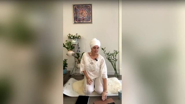 Эфир-Практика Портал 02.02 — как найти баланс между негативным умом и зарядиться позитивным настроем смотреть онлайн